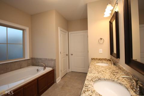 102 Lana Ln, Lagrange, GA 30241 photo 9