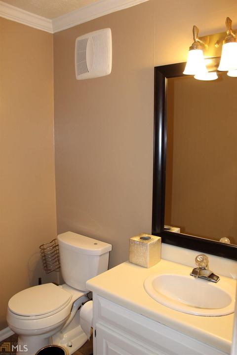 110 Jefferson Pl, Lagrange, GA 30240 photo 10