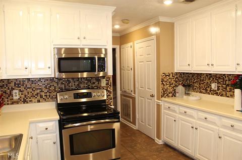 110 Jefferson Pl, Lagrange, GA 30240 photo 8