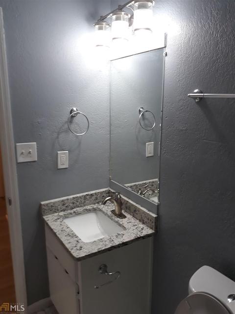 5564 Phillips Dr, Morrow, GA 30260 photo 13