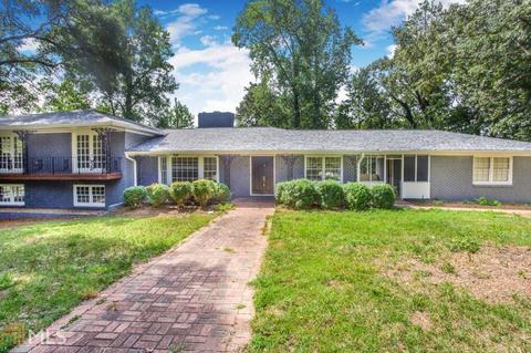 2107 Carriage Dr, Morrow, GA 30260 photo 1