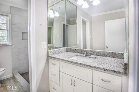 2107 Carriage Dr, Morrow, GA 30260 photo 18