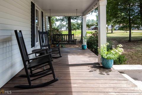1021 2nd St, Bostwick, GA 30623 photo 3