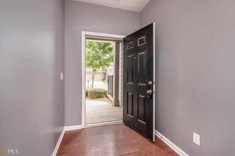 3852 Augustine, Rex, GA 30273 photo 6