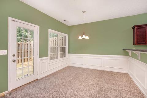 3852 Augustine, Rex, GA 30273 photo 11