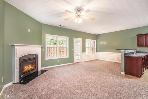 3852 Augustine, Rex, GA 30273 photo 3