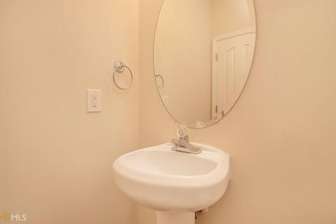 3852 Augustine, Rex, GA 30273 photo 12