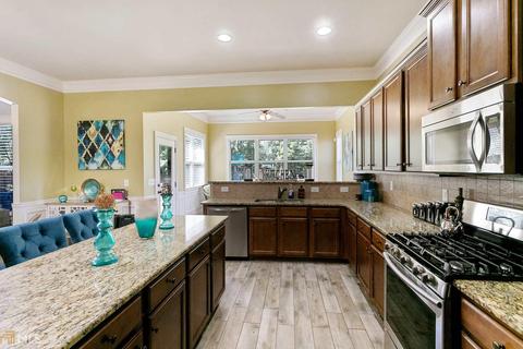 136 Traditions Ln, Hampton, GA 30228 photo 8