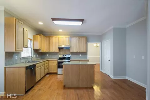 2760 Pine St, Duluth, GA 30096 photo 2
