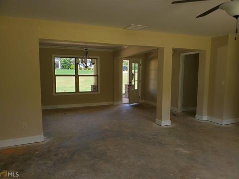 58 Blue Spgs, Commerce, GA 30529 photo 4