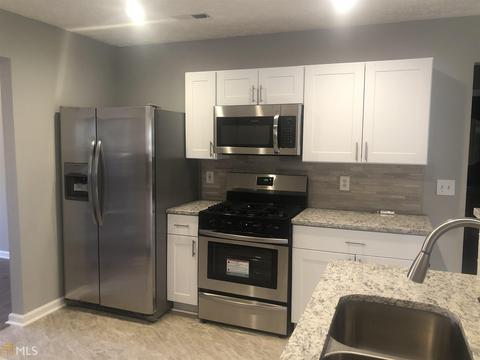 1020 Riverclift Dr, Covington, GA 30016 photo 3