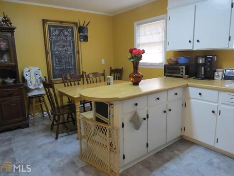 88 Hickory Cir, Toccoa, GA 30577 photo 11