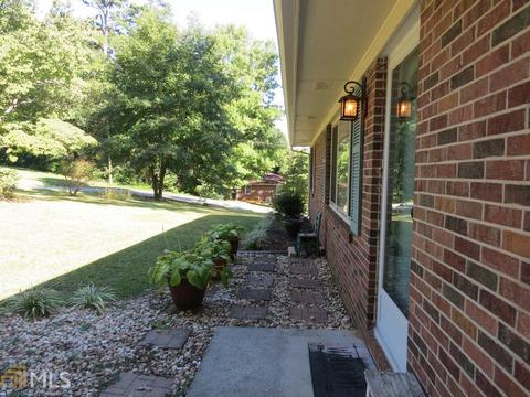 88 Hickory Cir, Toccoa, GA 30577 photo 4