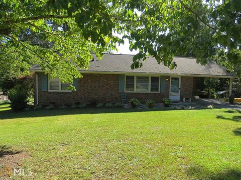 88 Hickory Cir, Toccoa, GA 30577 photo 2