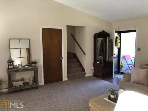 223 Farmbrook Pkwy, Stockbridge, GA 30281 photo 5