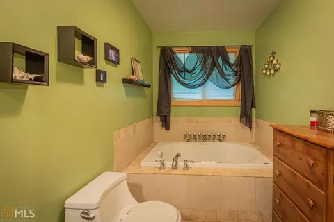 318 Emperor Dr, Toccoa, GA 30577 photo 34