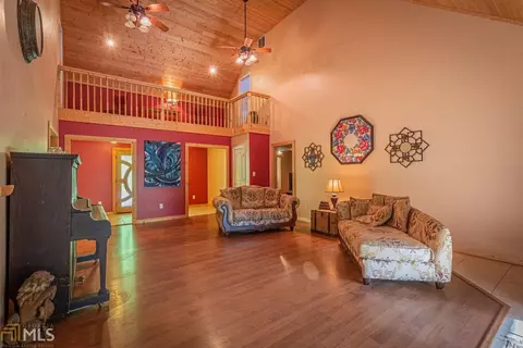 318 Emperor Dr, Toccoa, GA 30577 photo 18