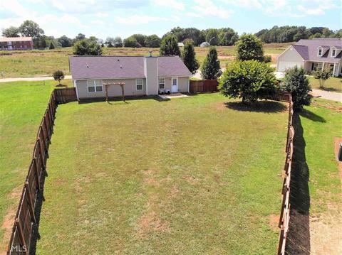 81 Crest View Dr, Carnesville, GA 30521 photo 4