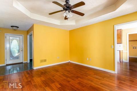 185 Laurel Way, Covington, GA 30016 photo 6