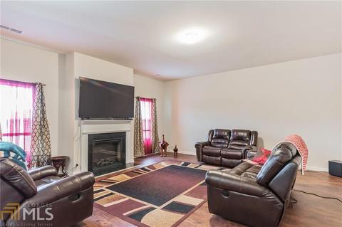 405 Silver Willow Walk, Covington, GA 30016 photo 4