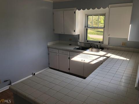 109 Harris, Toccoa, GA 30577 photo 5