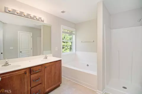 445 Madison Ave, Hampton, GA 30228 photo 4