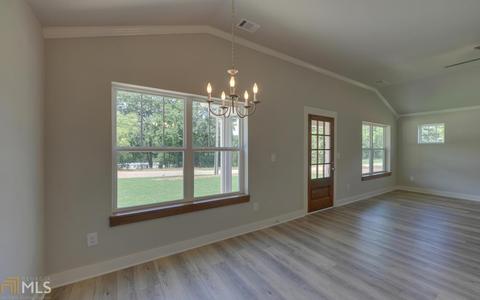 283 Hayes St, Toccoa, GA 30577 photo 10