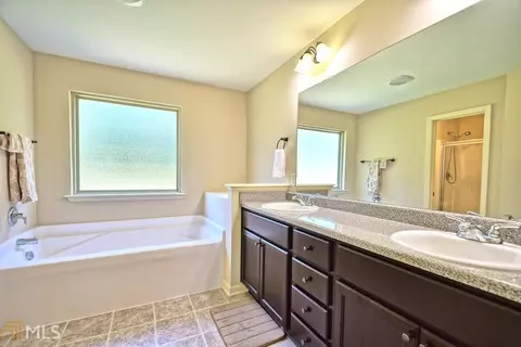 300 Jasmine Ln, Lagrange, GA 30241 photo 13