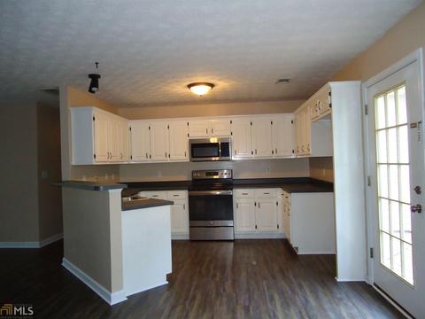 60 Five Oaks Dr, Covington, GA 30014 photo 4