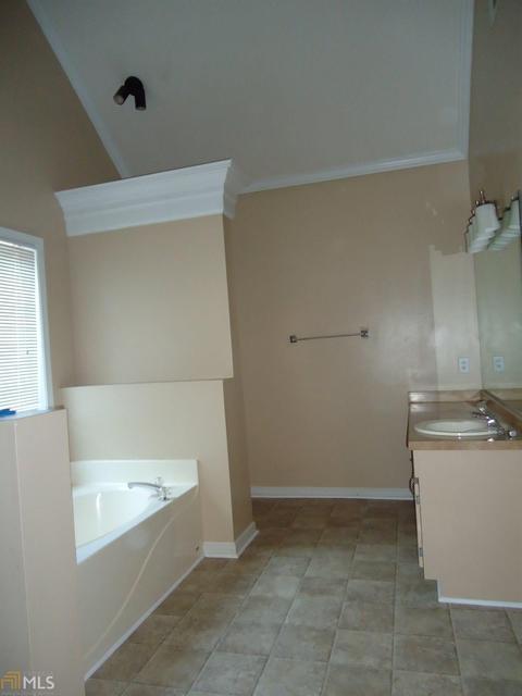 60 Five Oaks Dr, Covington, GA 30014 photo 7