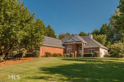 840 Cedar Creek Dr, Suwanee, GA 30024 photo 2