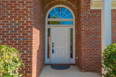 840 Cedar Creek Dr, Suwanee, GA 30024 photo 3