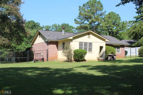 400 Camelot Dr, Lagrange, GA 30241 photo 2