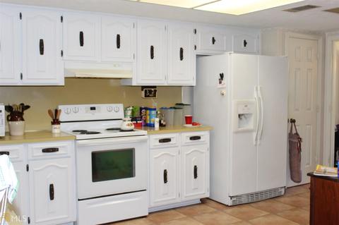 400 Camelot Dr, Lagrange, GA 30241 photo 6