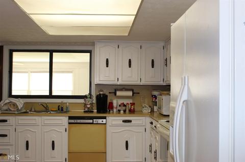 400 Camelot Dr, Lagrange, GA 30241 photo 8