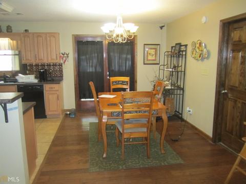 197 Midway Rd, Barnesville, GA 30204 photo 7