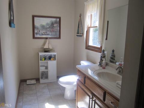197 Midway Rd, Barnesville, GA 30204 photo 10