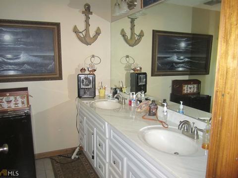 197 Midway Rd, Barnesville, GA 30204 photo 13