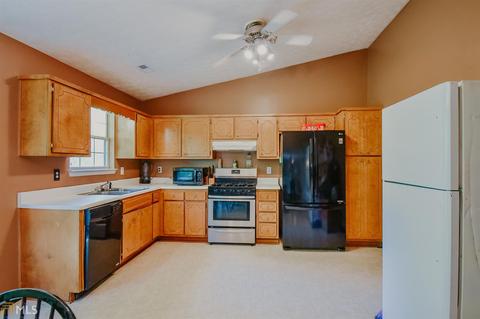2844 Rosecommons Dr, Hampton, GA 30228 photo 7