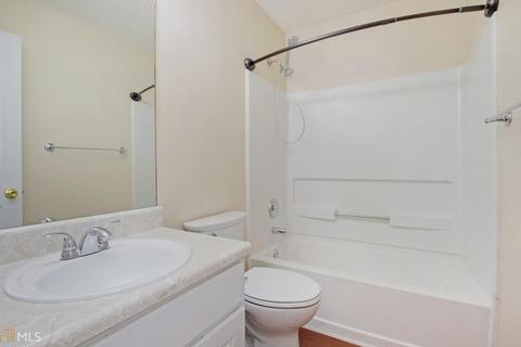 6752 Biscayne, Rex, GA 30273 photo 17