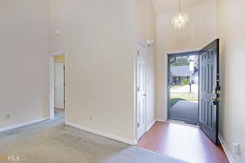 6752 Biscayne, Rex, GA 30273 photo 6