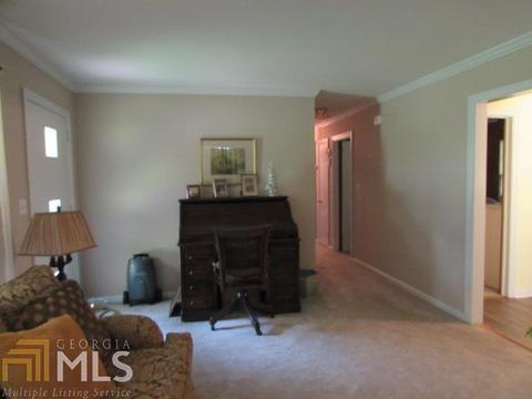 310 Hickory Ter, Lagrange, GA 30241 photo 4