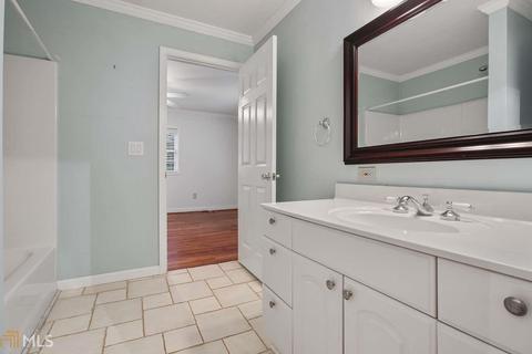 1820 Hickory Rd, Chamblee, GA 30341 photo 15