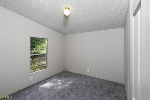 711 Nitra, Bremen, GA 30110 photo 11