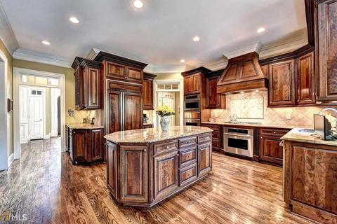 8230 Prestwick Cir, Duluth, GA 30097 photo 16
