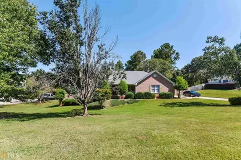 100 Pates Lake Dr, Hampton, GA 30228 photo 6