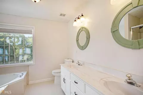 100 Pates Lake Dr, Hampton, GA 30228 photo 4