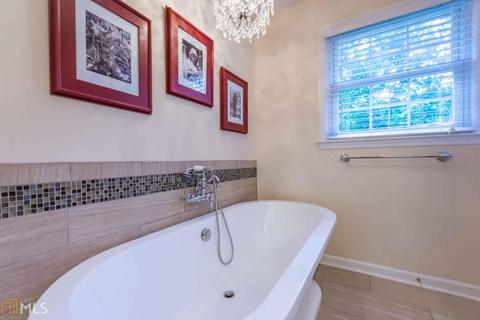 286 Chenocetah Ct, Cornelia, GA 30531 photo 32