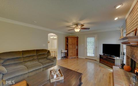 524 Acre Ests, Toccoa, GA 30577 photo 7