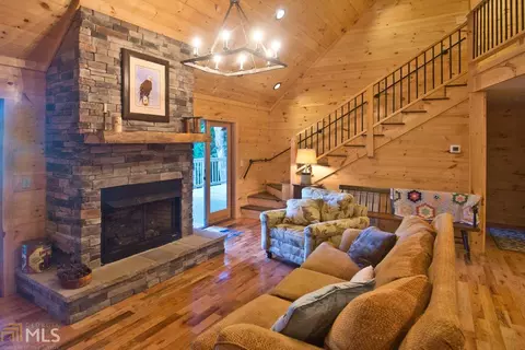 446 Walnut Grove Ln, Tiger, GA 30576 photo 5